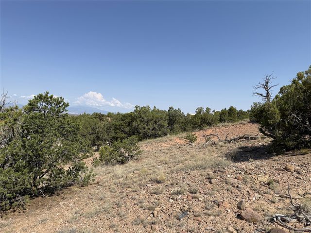 7 Placita Anita, Santa Fe, NM 87506