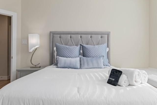 5718 Beall Street B, Houston, TX 77091