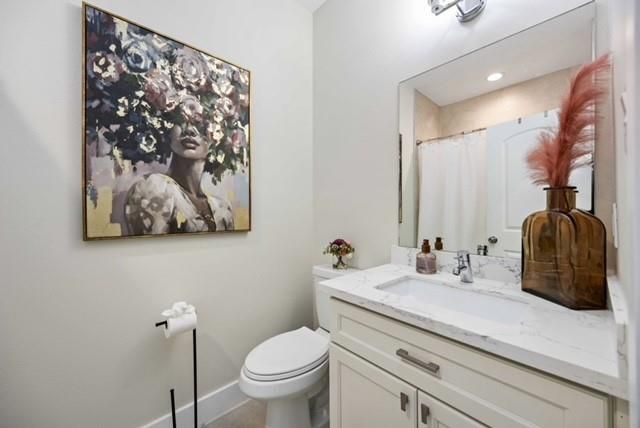 5718 Beall Street B, Houston, TX 77091