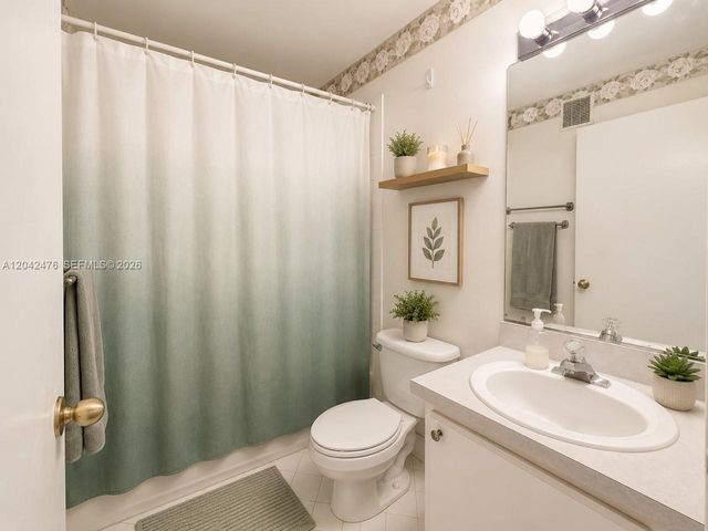 2123 SW 101st Ln, Miramar, FL 33025