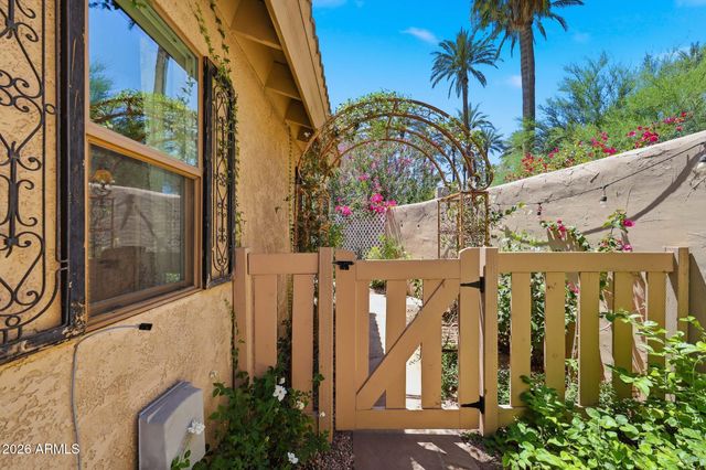 4540 N 44TH Street 3, Phoenix, AZ 85018