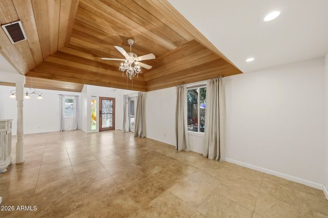 4540 N 44TH Street 3, Phoenix, AZ 85018
