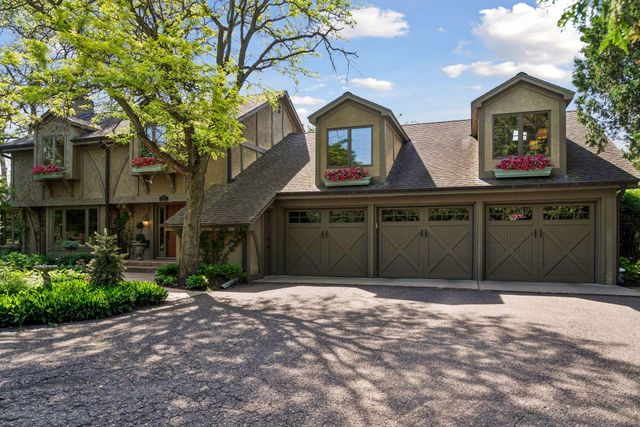 1200 Ferndale Road N, Plymouth, MN 55447