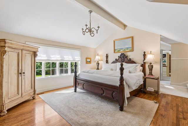 1200 Ferndale Road N, Plymouth, MN 55447