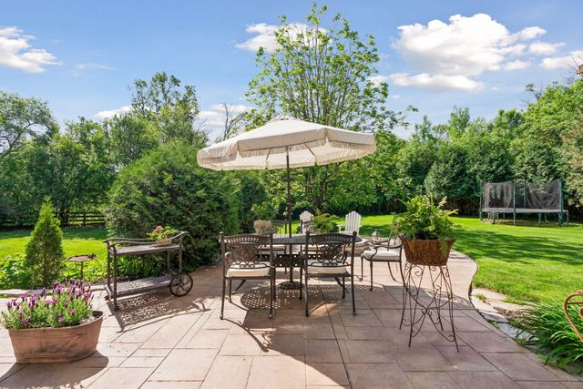 1200 Ferndale Road N, Plymouth, MN 55447