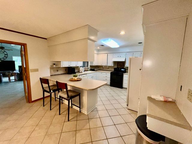 200 Higden Rd., Higden, AR 72067