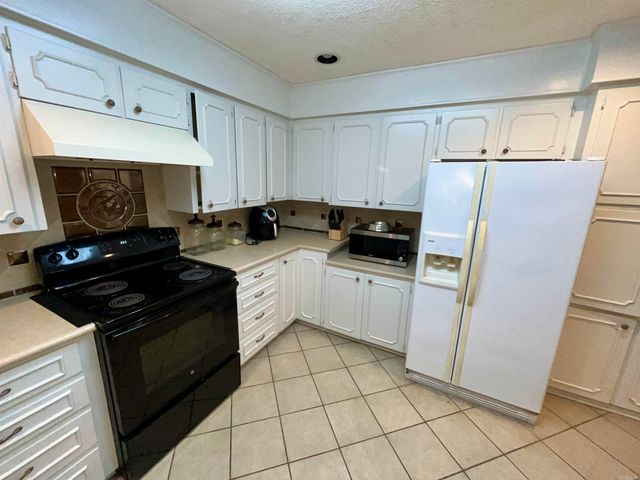 200 Higden Rd., Higden, AR 72067