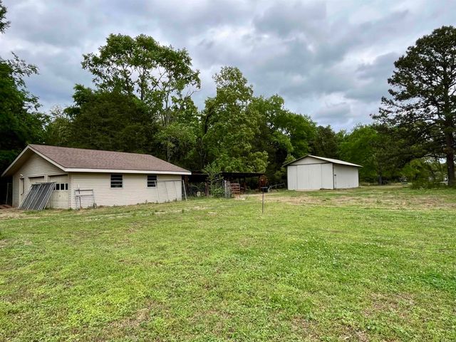 200 Higden Rd., Higden, AR 72067