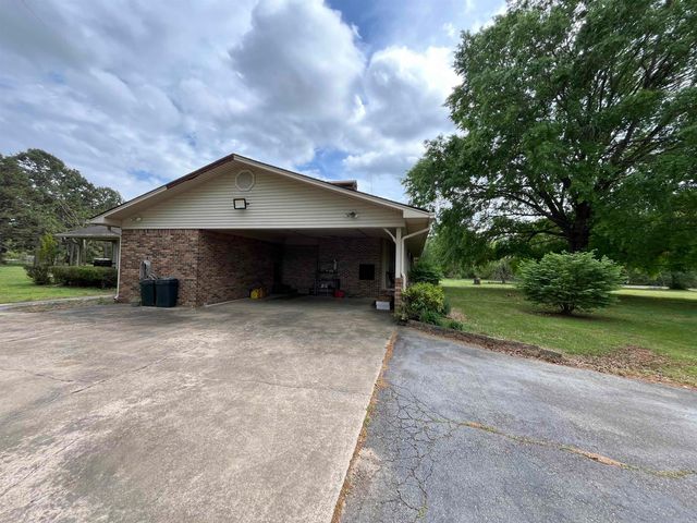 200 Higden Rd., Higden, AR 72067