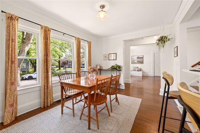 85 Woodland Park, Rochester, NY 14610