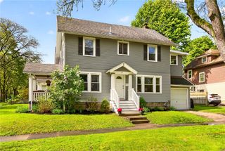 85 Woodland Park, Rochester, NY 14610