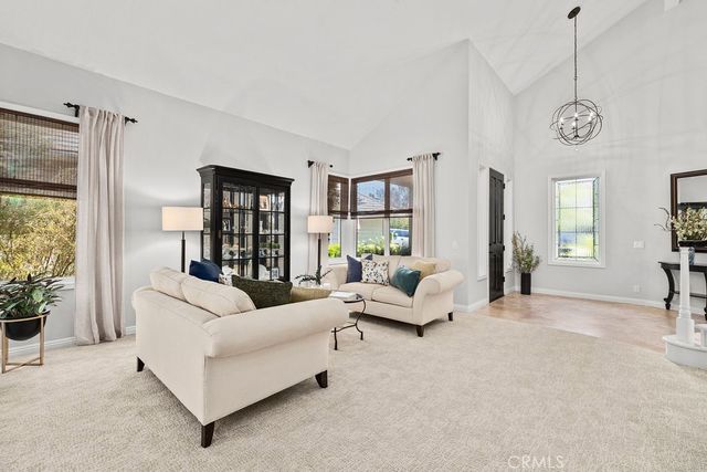15 Highpoint, Rancho Santa Margarita, CA 92679