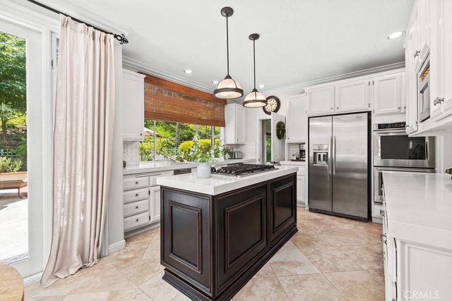 15 Highpoint, Rancho Santa Margarita, CA 92679