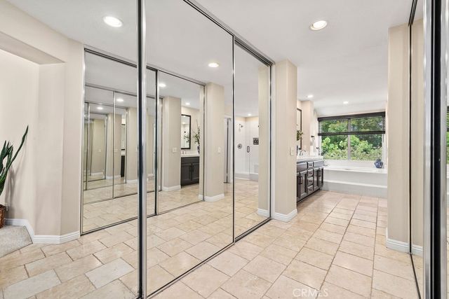 15 Highpoint, Rancho Santa Margarita, CA 92679