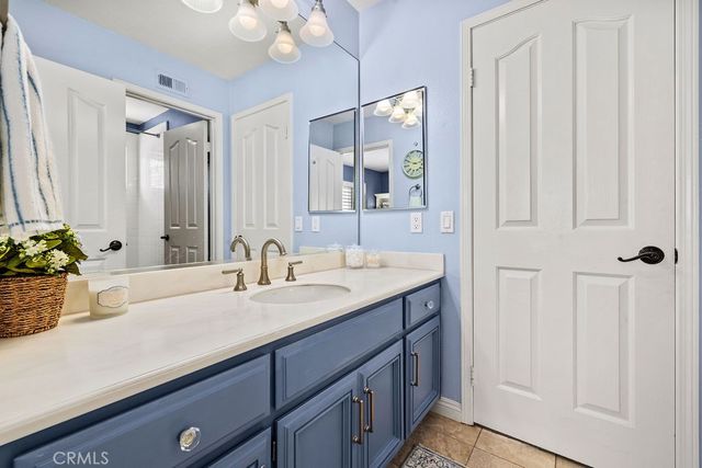 15 Highpoint, Rancho Santa Margarita, CA 92679