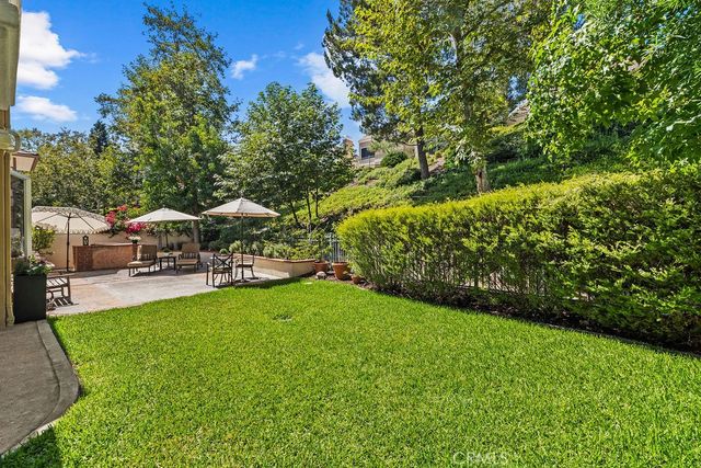 15 Highpoint, Rancho Santa Margarita, CA 92679
