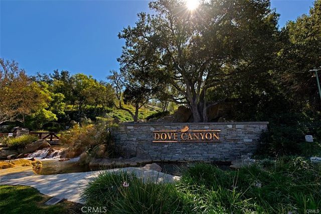 15 Highpoint, Rancho Santa Margarita, CA 92679