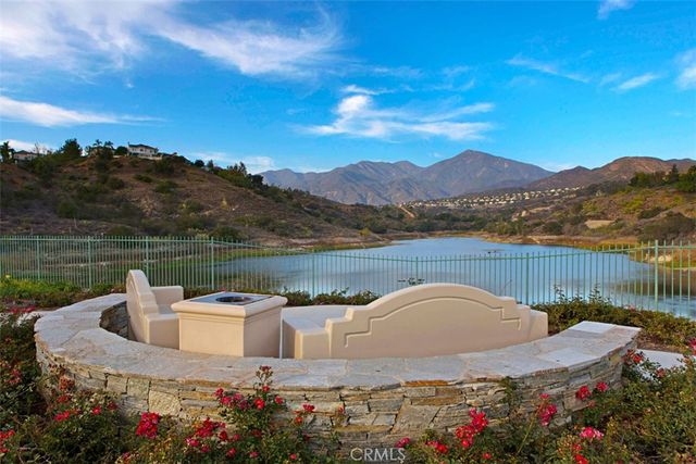 15 Highpoint, Rancho Santa Margarita, CA 92679