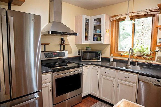 3638 W Parkside Circle, Eau Claire, WI 54701