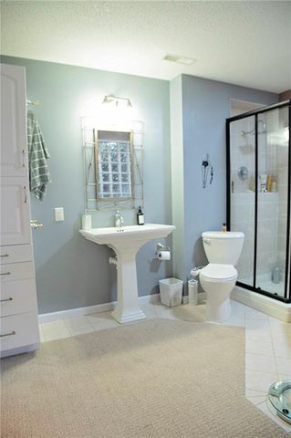 3638 W Parkside Circle, Eau Claire, WI 54701