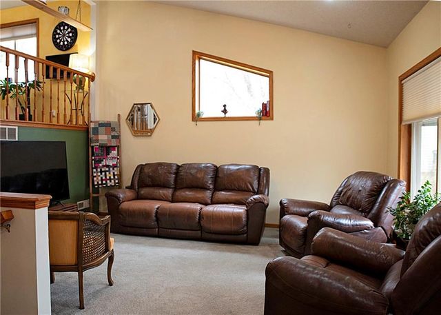 3638 W Parkside Circle, Eau Claire, WI 54701