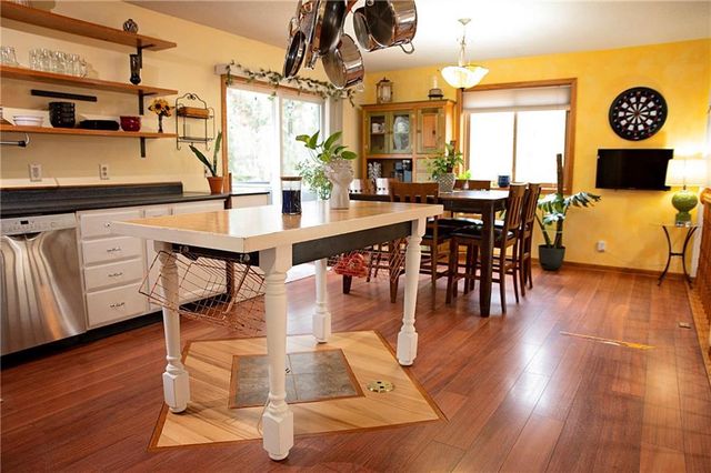 3638 W Parkside Circle, Eau Claire, WI 54701