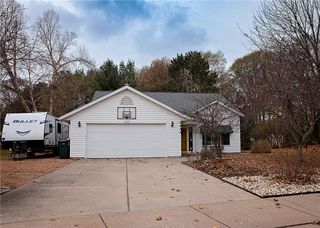 3638 W Parkside Circle, Eau Claire, WI 54701