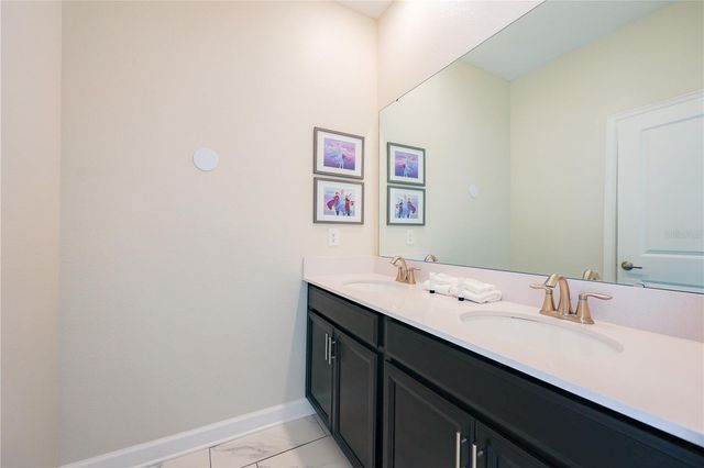 1132 CHALLENGE DRIVE, Davenport, FL 33896