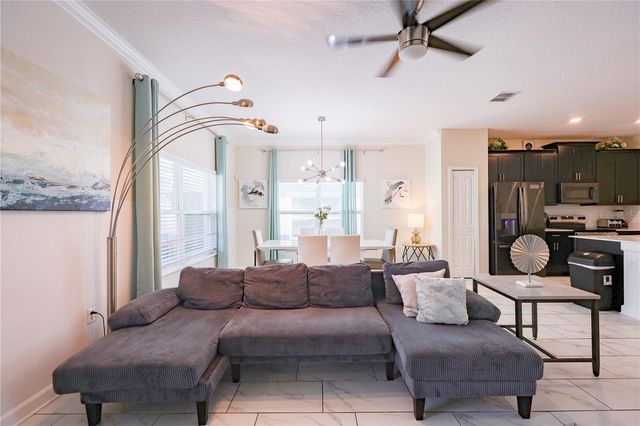 1132 CHALLENGE DRIVE, Davenport, FL 33896