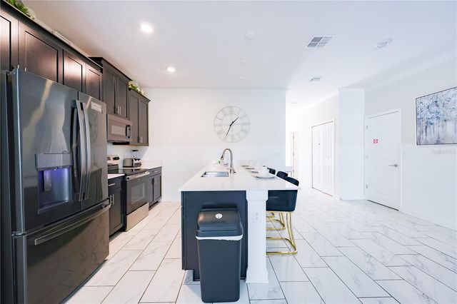 1132 CHALLENGE DRIVE, Davenport, FL 33896