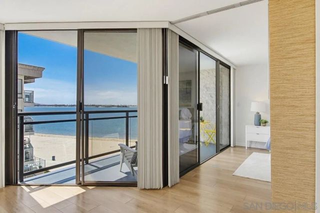 3916 Riviera Dr Unit 504, San Diego, CA 92109