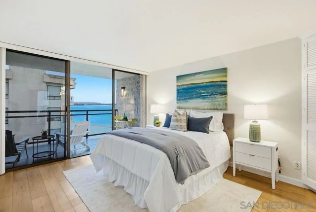 3916 Riviera Dr Unit 504, San Diego, CA 92109