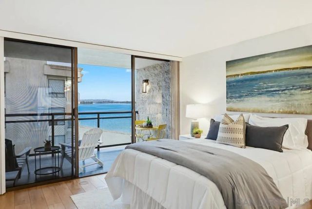 3916 Riviera Dr Unit 504, San Diego, CA 92109