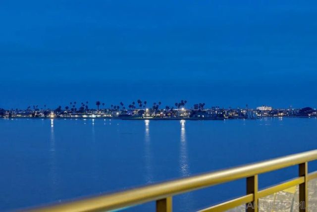 3916 Riviera Dr Unit 504, San Diego, CA 92109