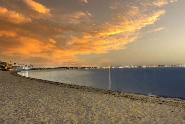 3916 Riviera Dr Unit 504, San Diego, CA 92109