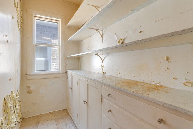 5421 S Wood Street, Chicago, IL 60609