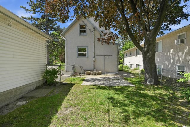 1070 Dale Street N, Saint Paul, MN 55117