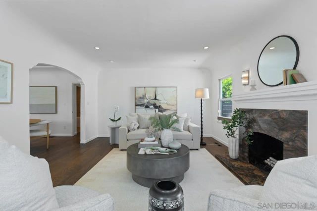 4021 S S Hempstead Cir, San Diego, CA 92116