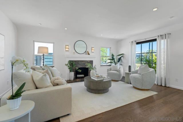 4021 S S Hempstead Cir, San Diego, CA 92116