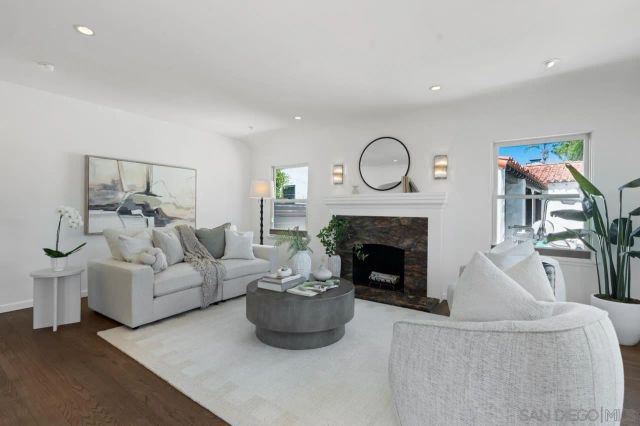 4021 S S Hempstead Cir, San Diego, CA 92116