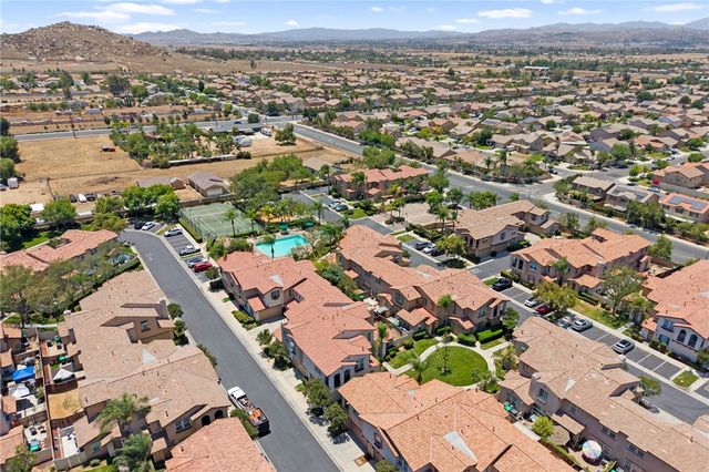 3374 Wind Chime Lane, Perris, CA 92571