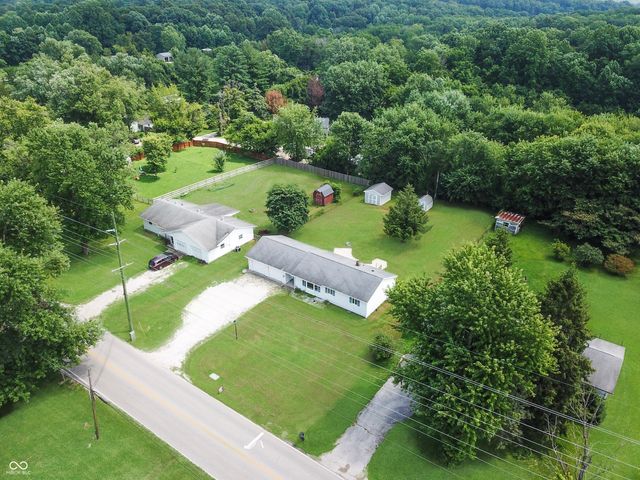 2724 N Smith Pike, Bloomington, IN 47404