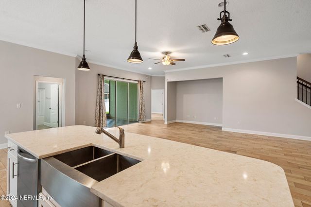 40 LORD BYRON Court, St. Johns, FL 32259