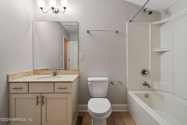 40 LORD BYRON Court, St. Johns, FL 32259