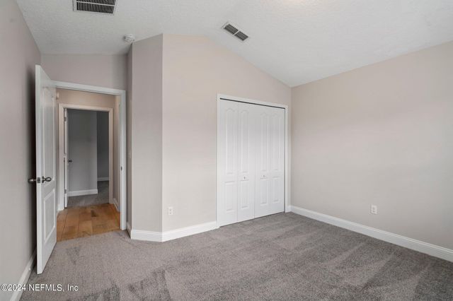40 LORD BYRON Court, St. Johns, FL 32259