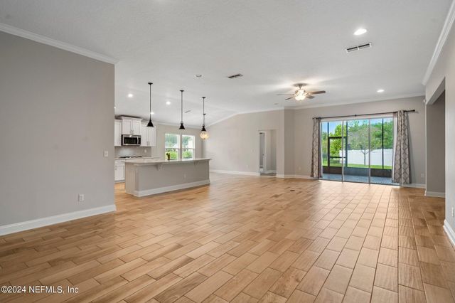 40 LORD BYRON Court, St. Johns, FL 32259