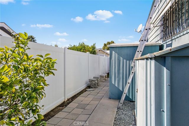 28925 Calle Alta, Murrieta, CA 92563