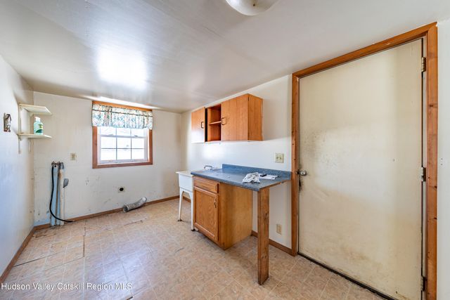 148 Joslen Boulevard, Hudson, NY 12534