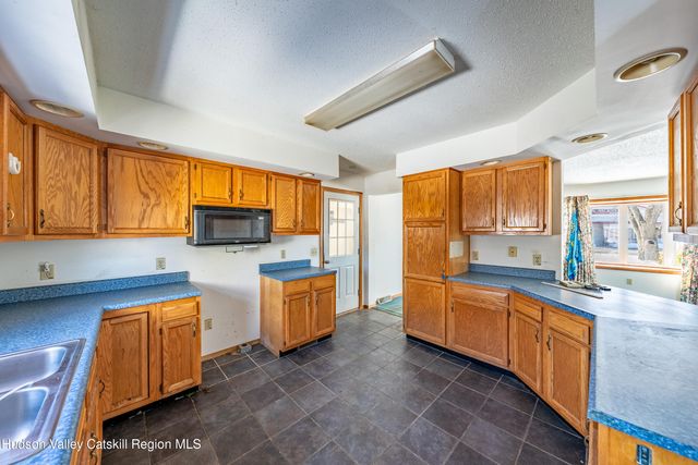 148 Joslen Boulevard, Hudson, NY 12534