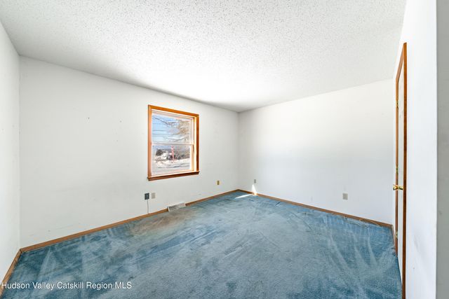 148 Joslen Boulevard, Hudson, NY 12534